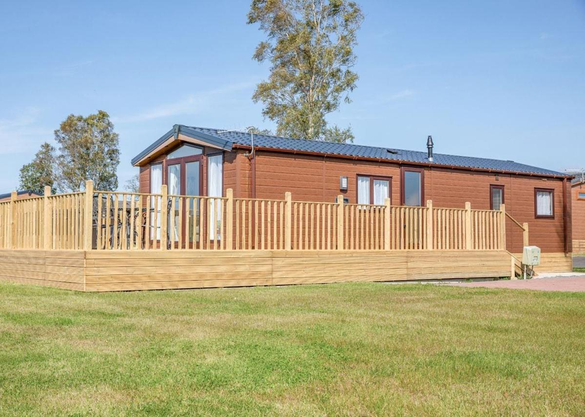 Great Harlow Views Newby  Exterior photo